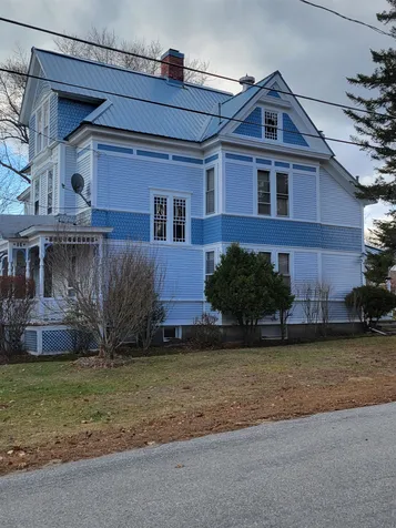 38 Park Street Franklin NH 03235