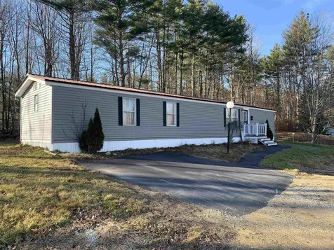 26 Cleo Circle Rochester NH 03868