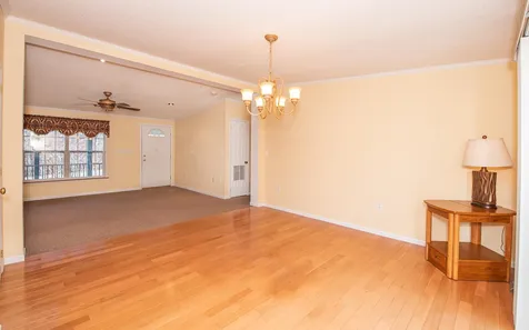 78 Freedom Hill Road Hampstead NH 03841