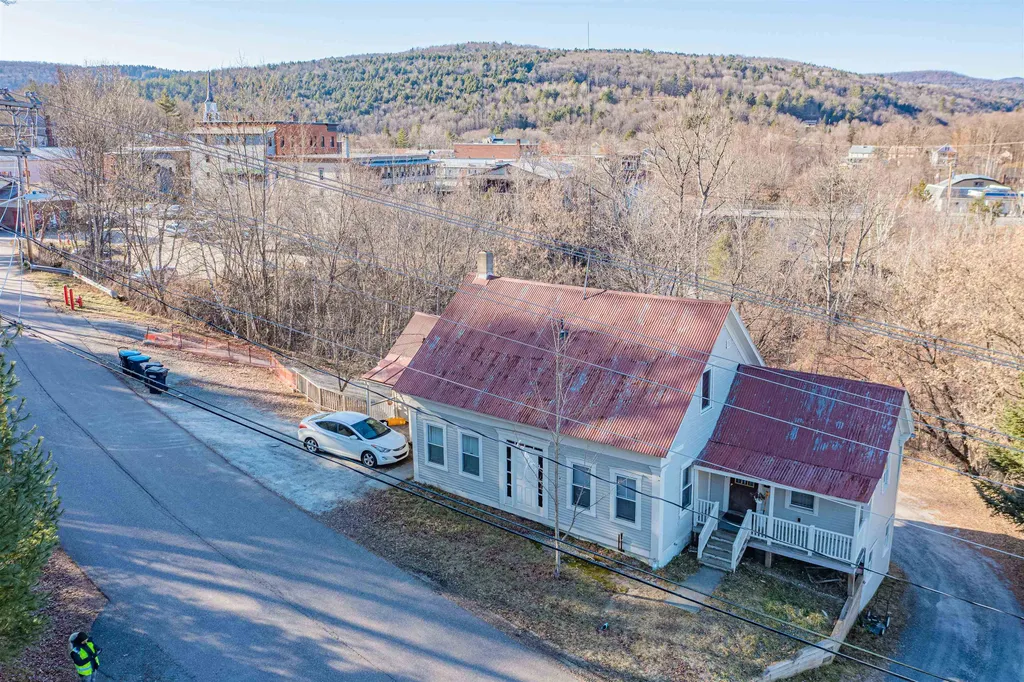 53 King Street Northfield VT 05663