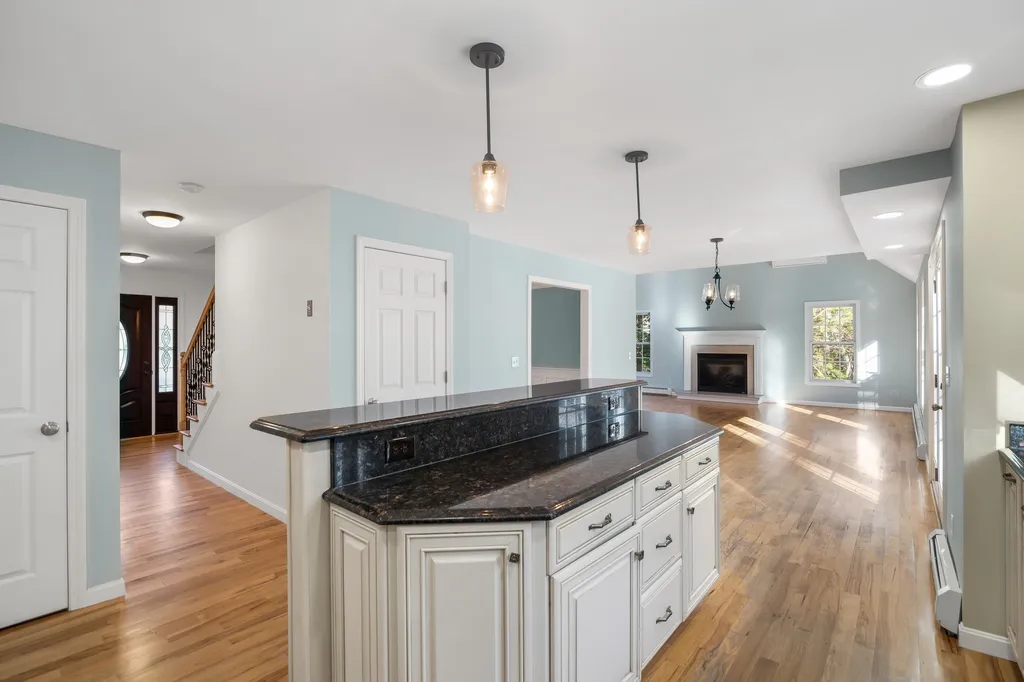 35 Boulder Drive Barrington NH 03825
