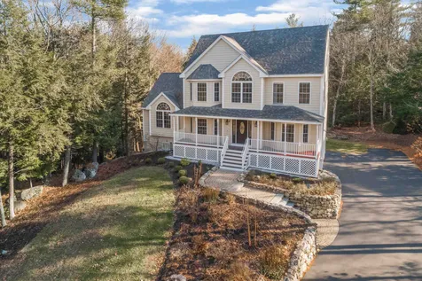 35 Boulder Drive Barrington NH 03825