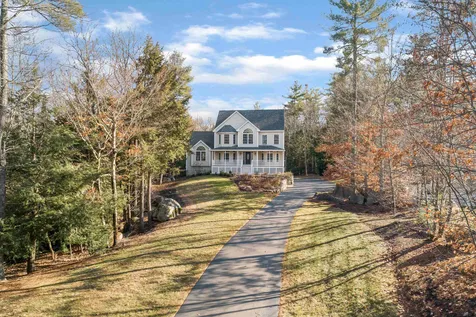 35 Boulder Drive Barrington NH 03825