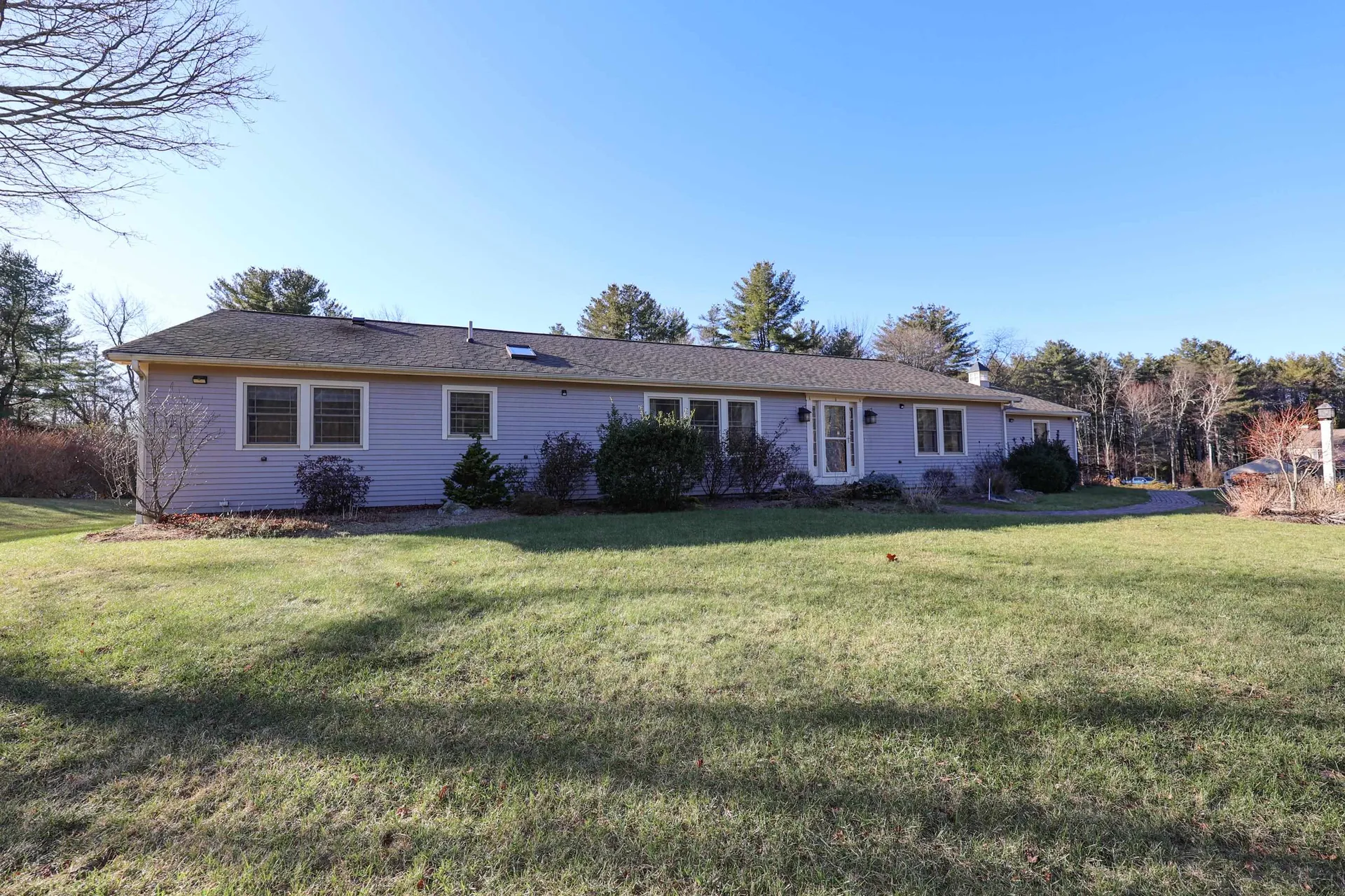 27 Juniper Drive Bedford NH 03110