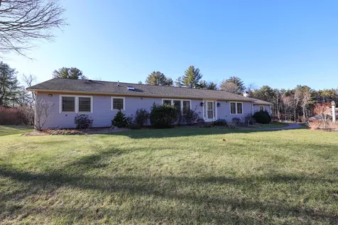 27 Juniper Drive Bedford NH 03110