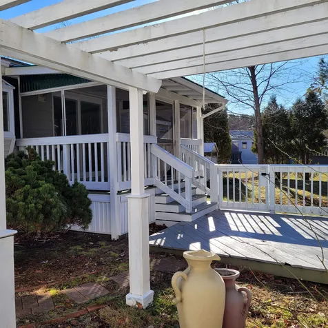 30 Granite Drive North Hampton NH 03862