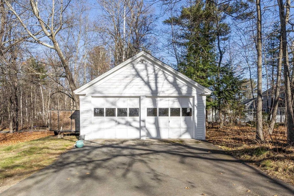132 Range Road Windham NH 03087