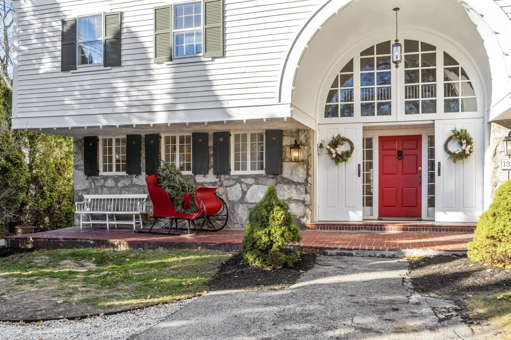 132 Range Road Windham NH 03087