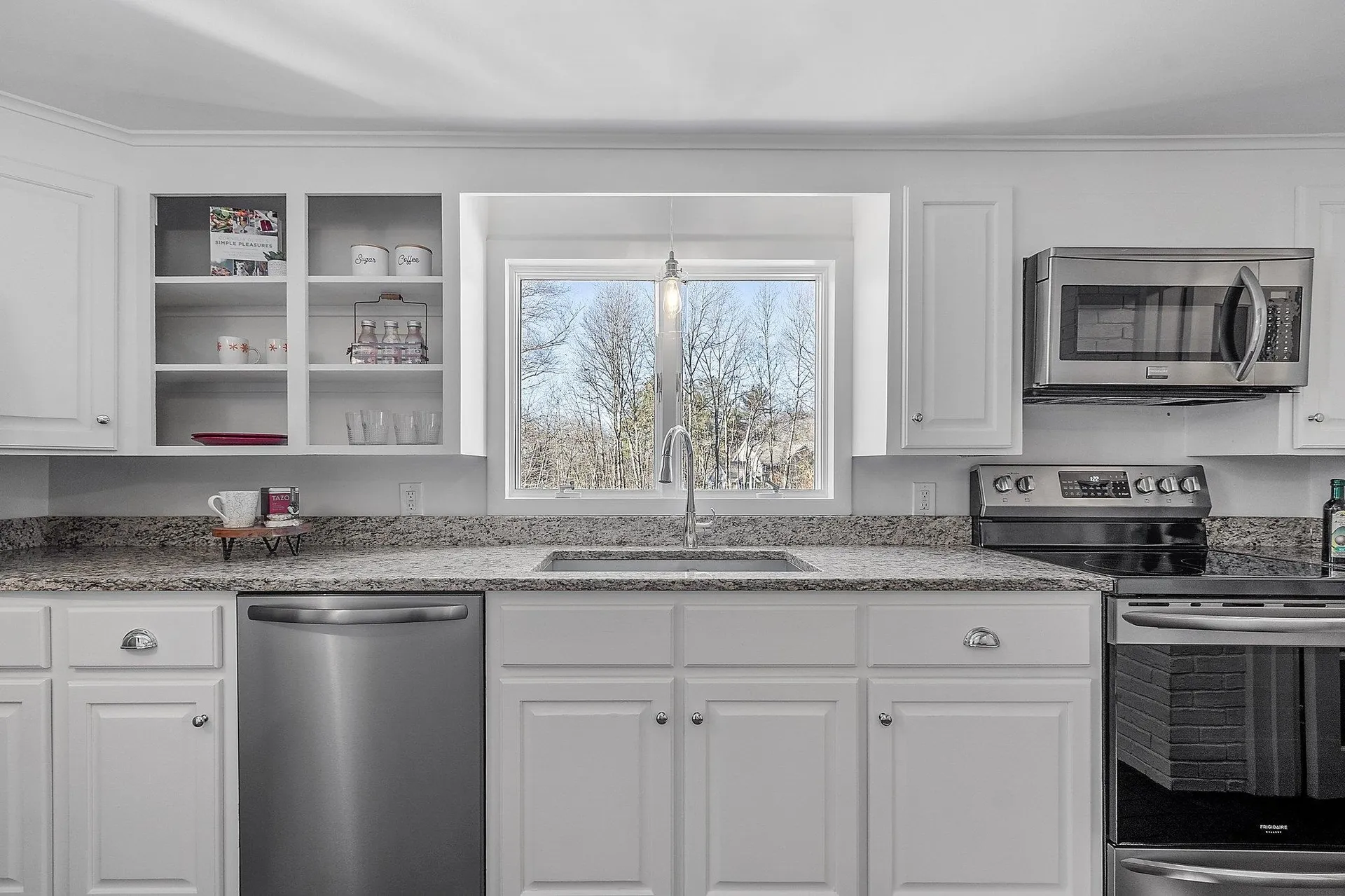 132 Range Road Windham NH 03087