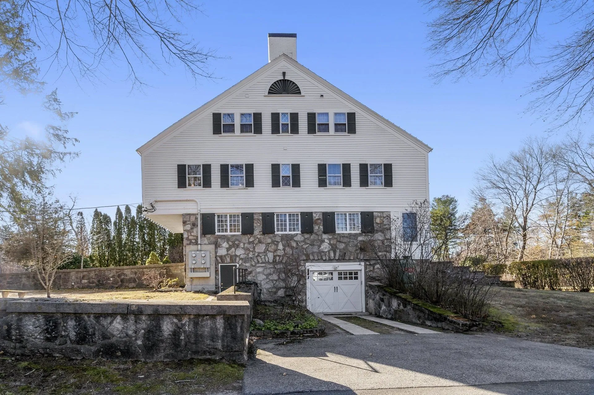 132 Range Road Windham NH 03087