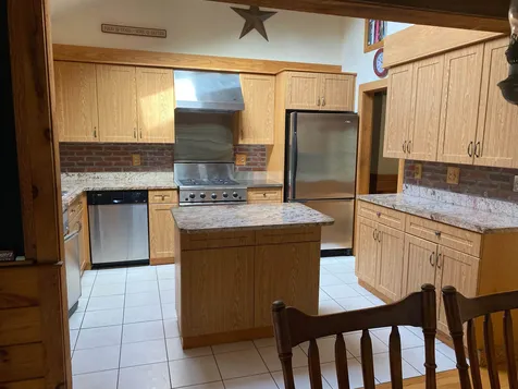 3 Lori Road Windham NH 03087