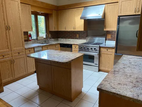 3 Lori Road Windham NH 03087