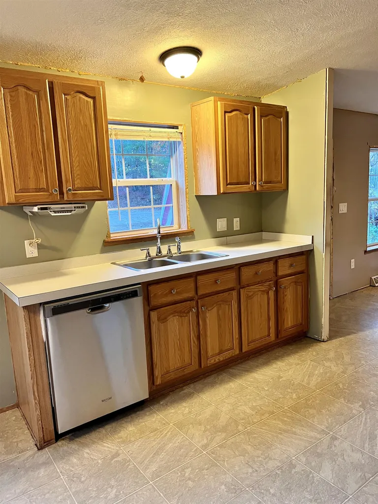 147 Long Shores Drive Barrington NH 03825