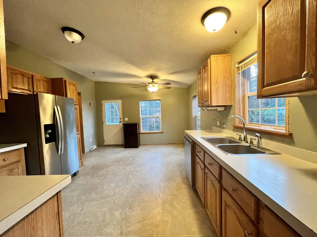 147 Long Shores Drive Barrington NH 03825