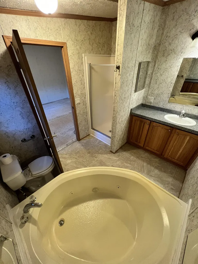 147 Long Shores Drive Barrington NH 03825