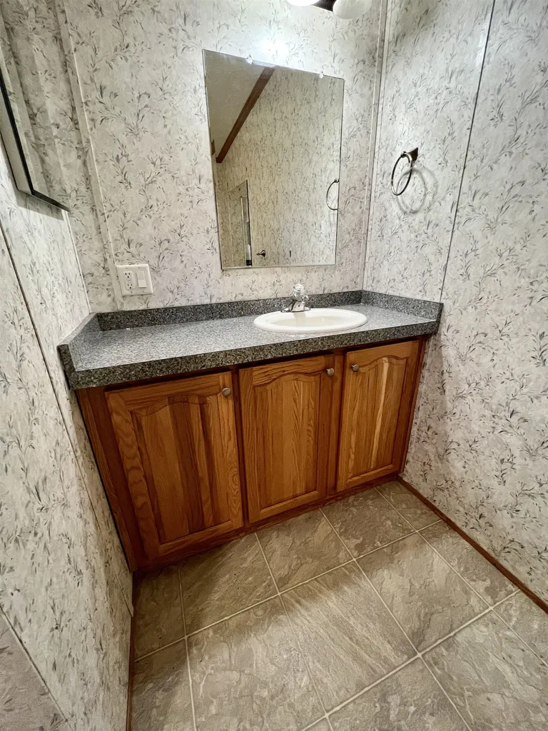 147 Long Shores Drive Barrington NH 03825