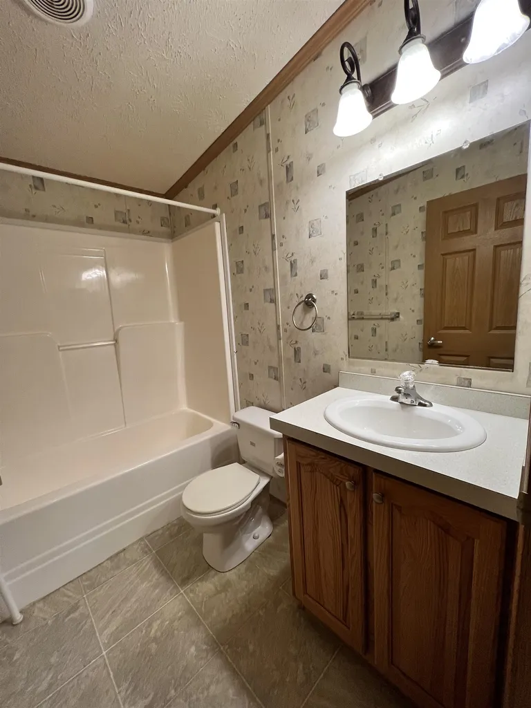 147 Long Shores Drive Barrington NH 03825