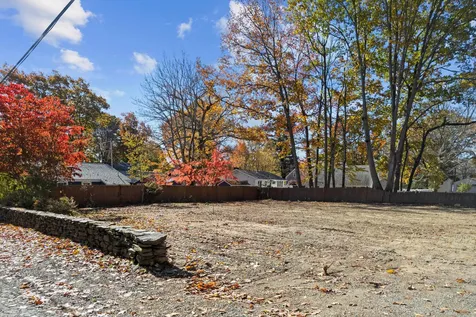 6 Oak Avenue Rye NH 03870