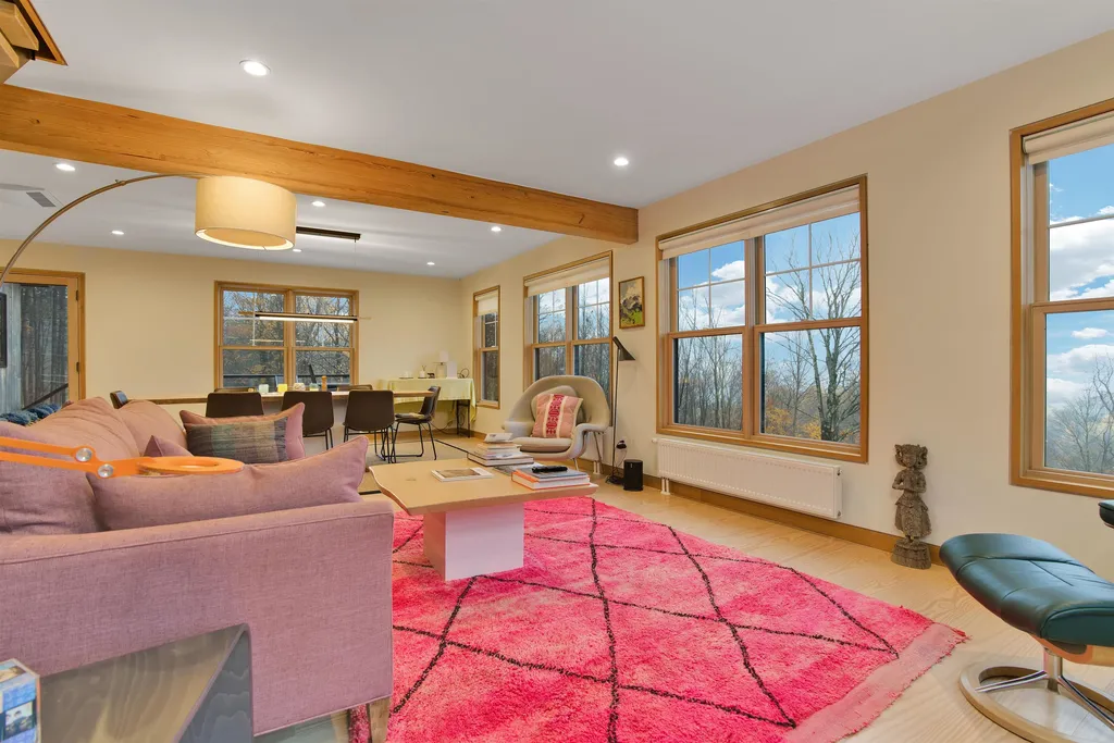 40 Follensbee Road Enfield NH 03748