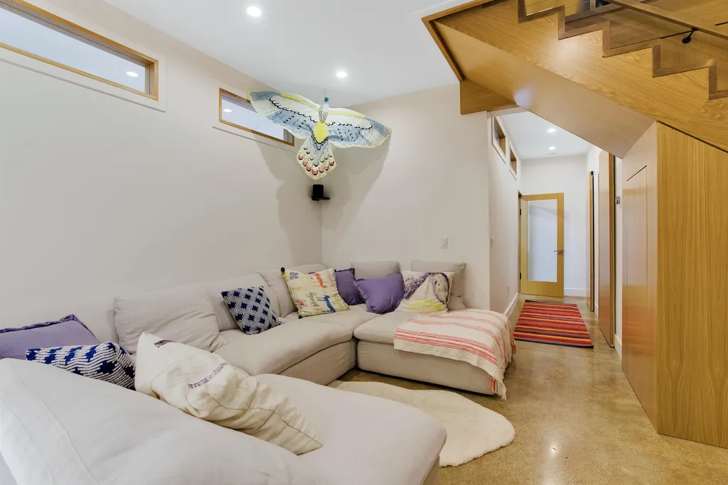 40 Follensbee Road Enfield NH 03748