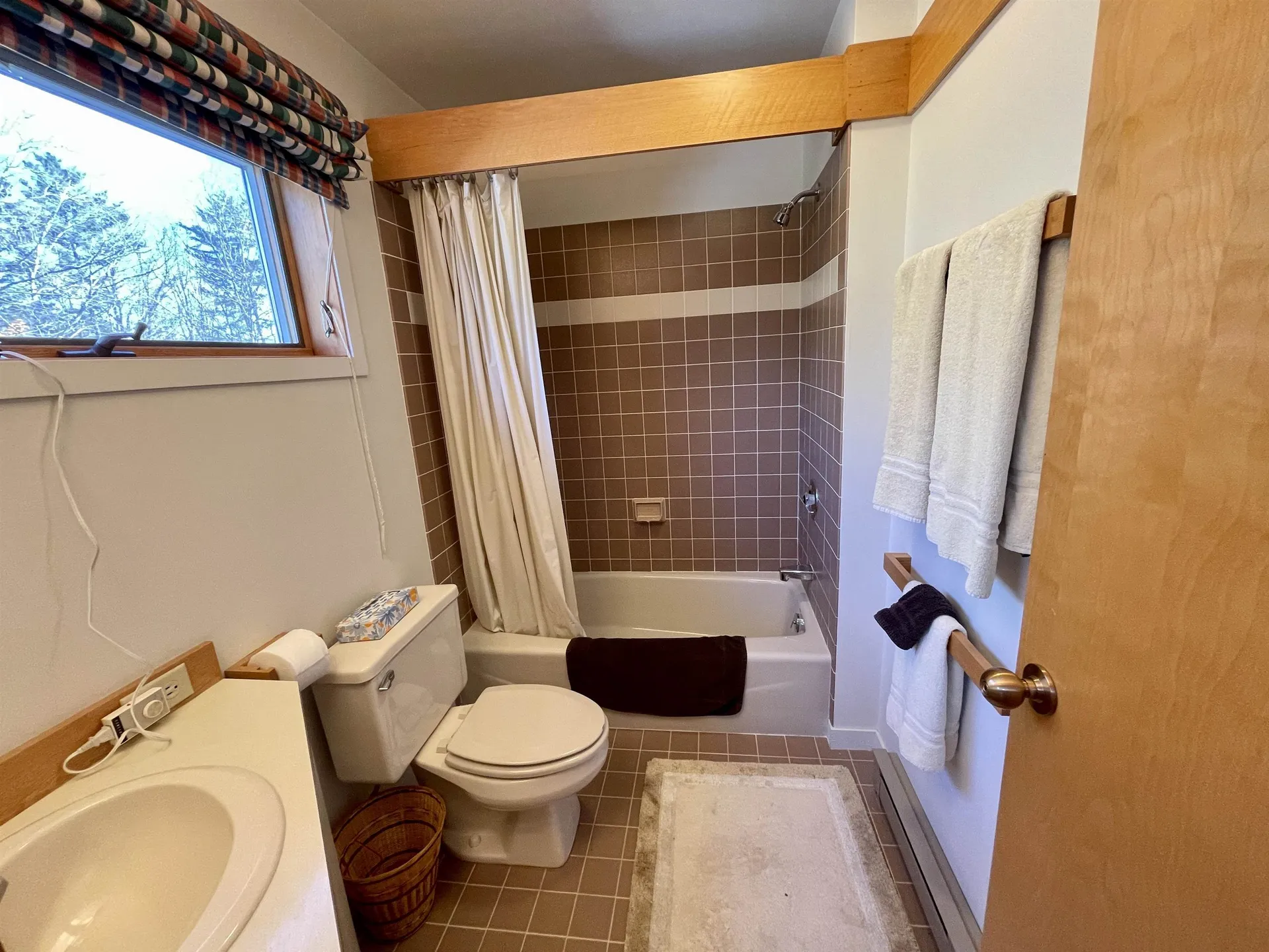 74 Broadway Road Warren VT 05674