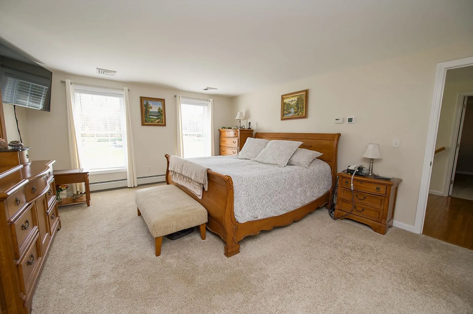 16 Strawberry Lane Raymond NH 03077