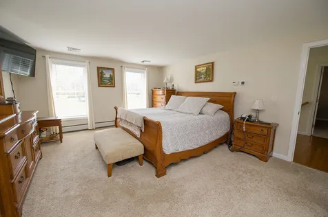 MLS: 4935300 MLS: 4935300