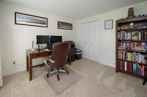 MLS: 4935300 MLS: 4935300