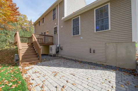 MLS: 4935300 MLS: 4935300