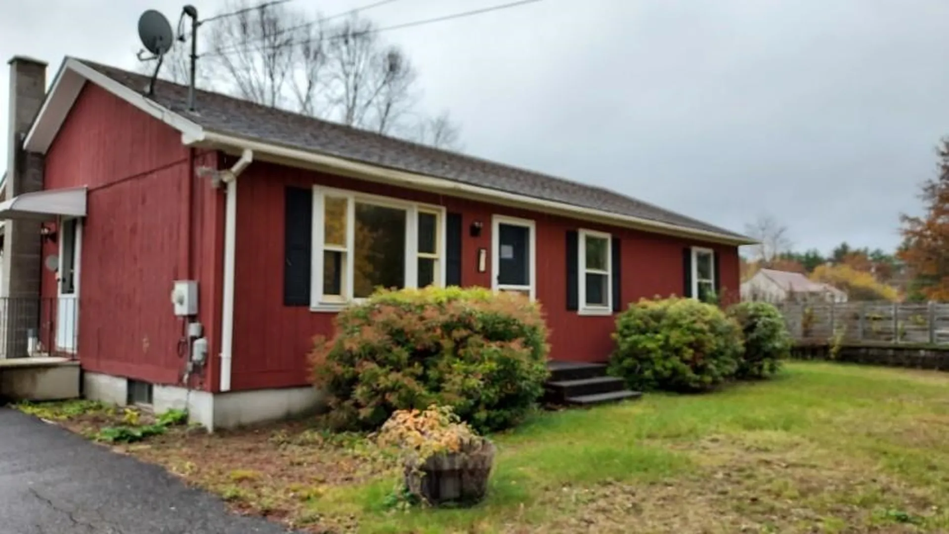 11 Troy Hill Road Swanzey NH 03446