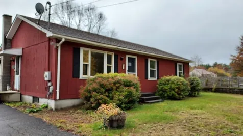 11 Troy Hill Road Swanzey NH 03446