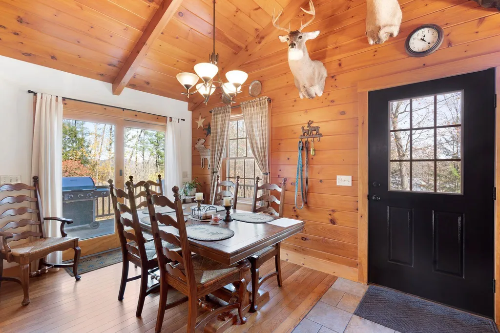79 Sunshine Avenue Newport NH 03773