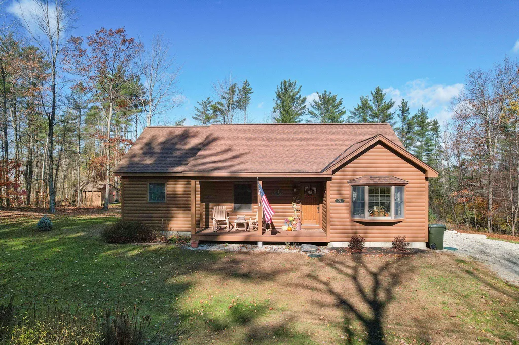 79 Sunshine Avenue Newport NH 03773