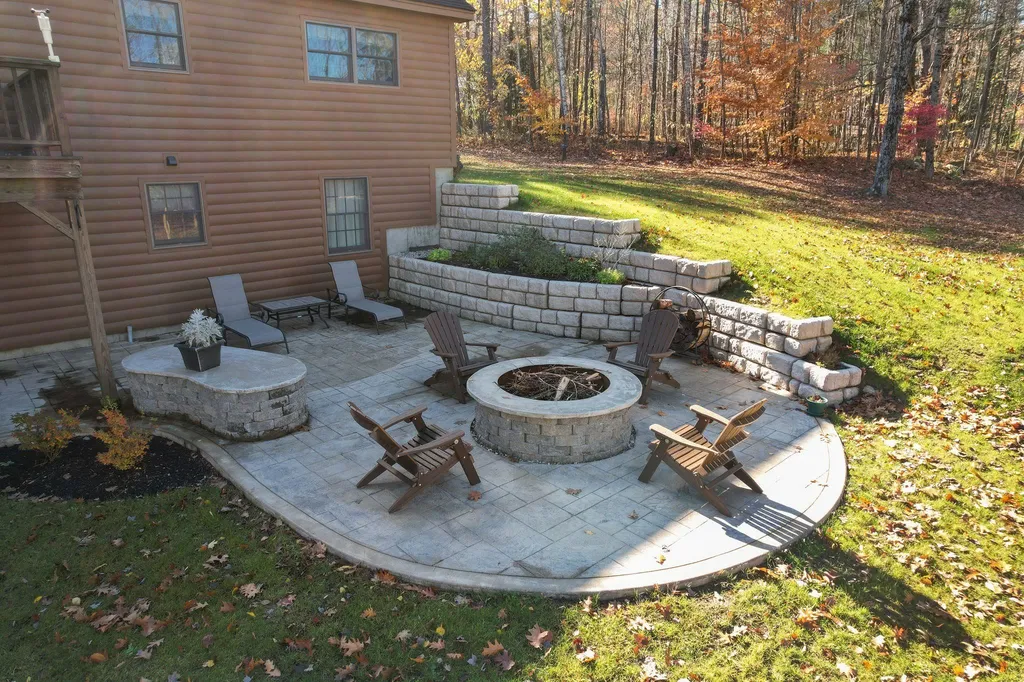 79 Sunshine Avenue Newport NH 03773