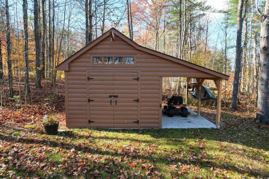 79 Sunshine Avenue Newport NH 03773
