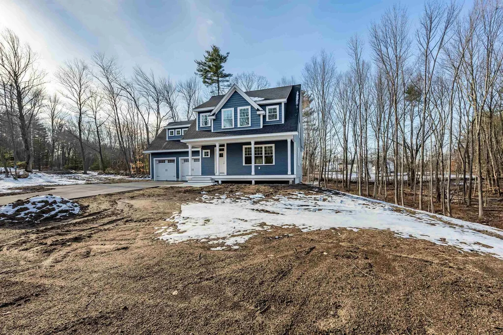 65 Pine Ridge Circle Sandown NH 03873