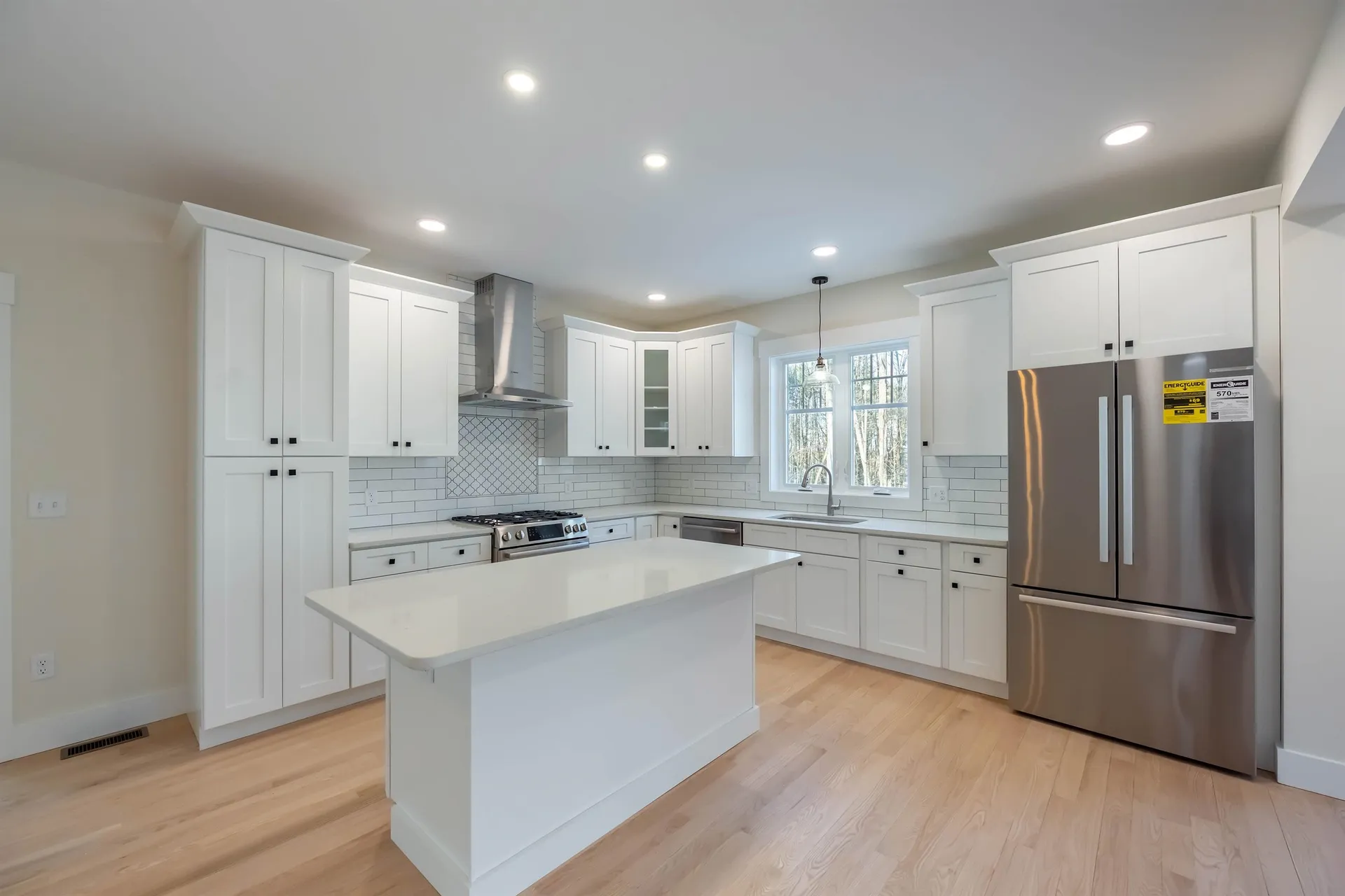 65 Pine Ridge Circle Sandown NH 03873