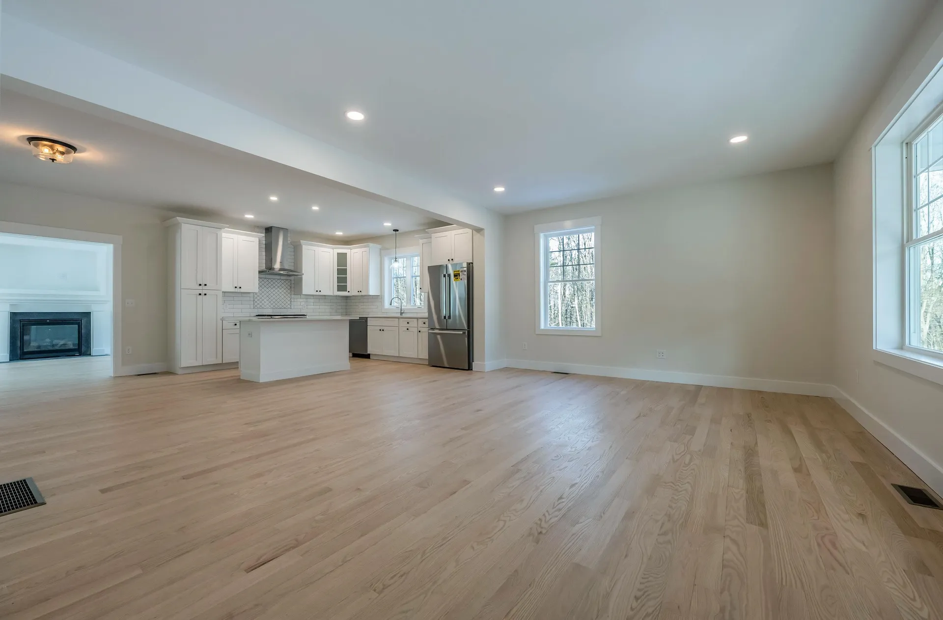 65 Pine Ridge Circle Sandown NH 03873