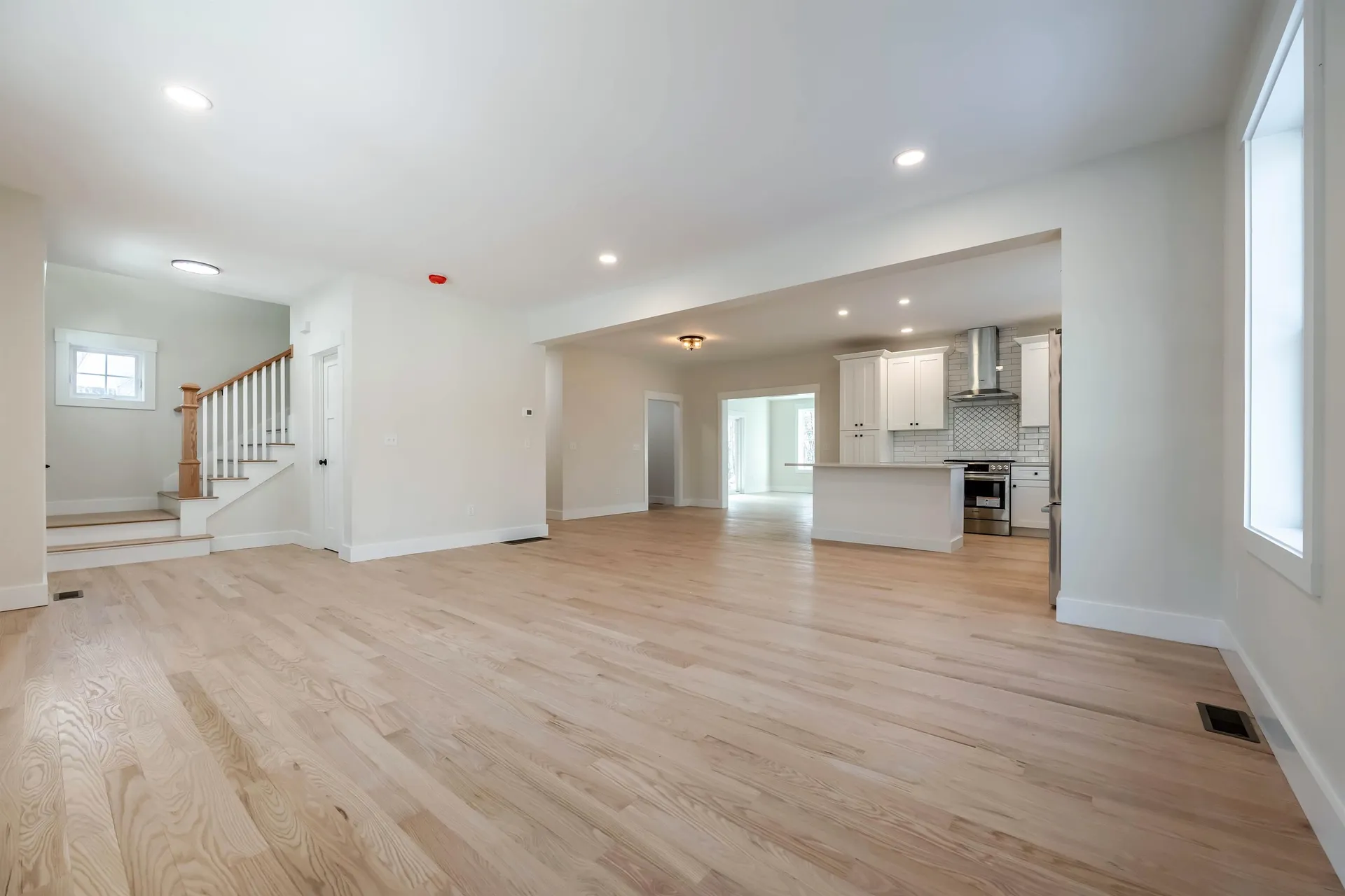 65 Pine Ridge Circle Sandown NH 03873