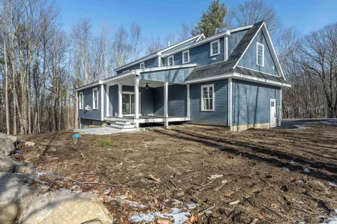 65 Pine Ridge Circle Sandown NH 03873