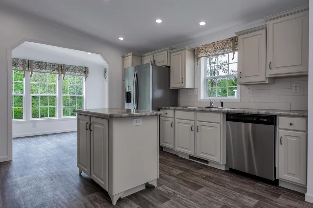 45 Hagop Road Salem NH 03079