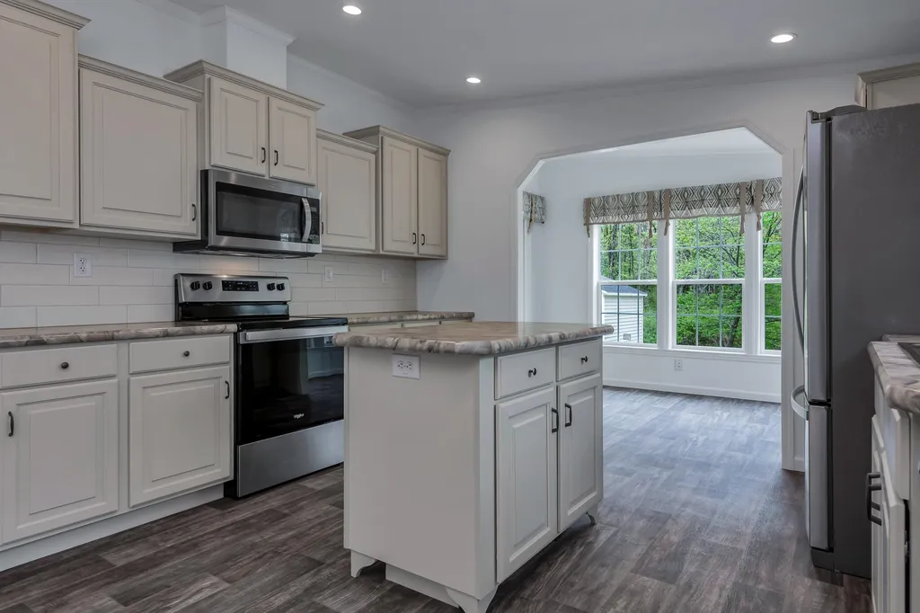 45 Hagop Road Salem NH 03079
