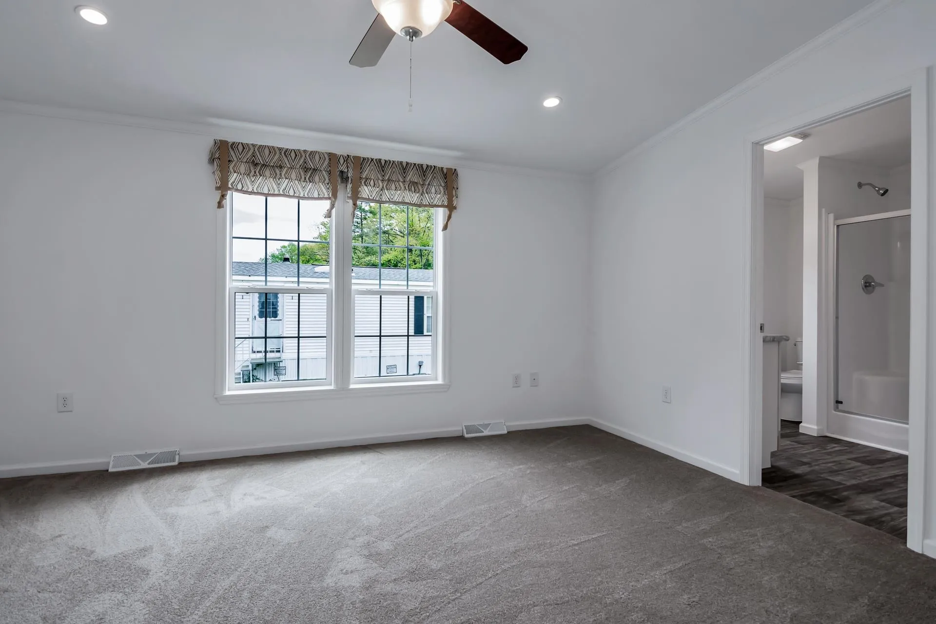 45 Hagop Road Salem NH 03079