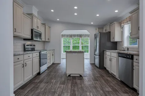 45 Hagop Road Salem NH 03079