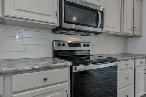 45 Hagop Road Salem NH 03079
