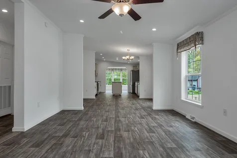 45 Hagop Road Salem NH 03079