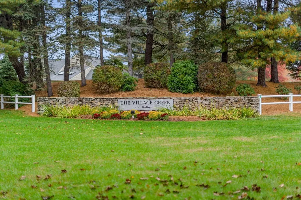 14 Spyglass Point Circle Bedford NH 03110