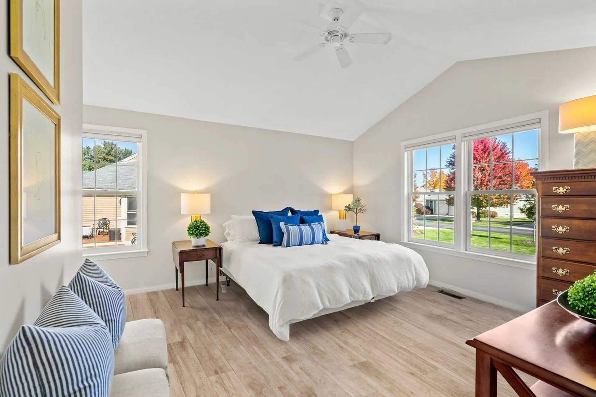 14 Spyglass Point Circle Bedford NH 03110