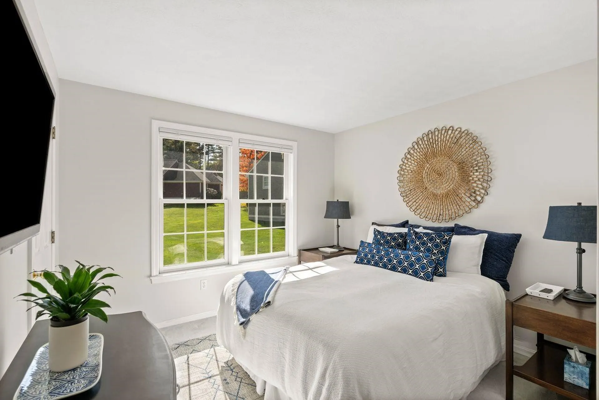 14 Spyglass Point Circle Bedford NH 03110