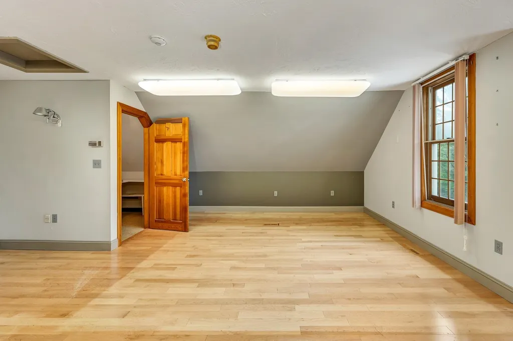 25 Country Club Road Gilford NH 03249